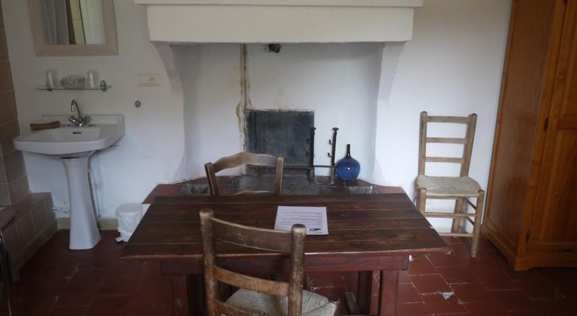 Auberge Des Seguins Buoux Pokój zdjęcie