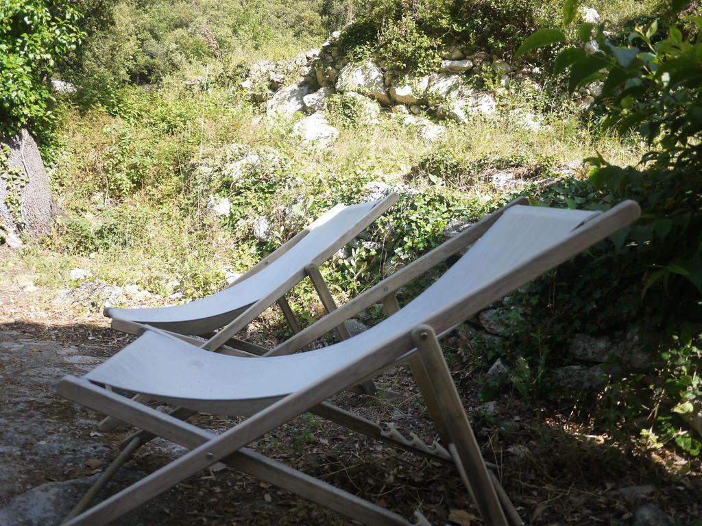 Auberge Des Seguins Buoux Pokój zdjęcie