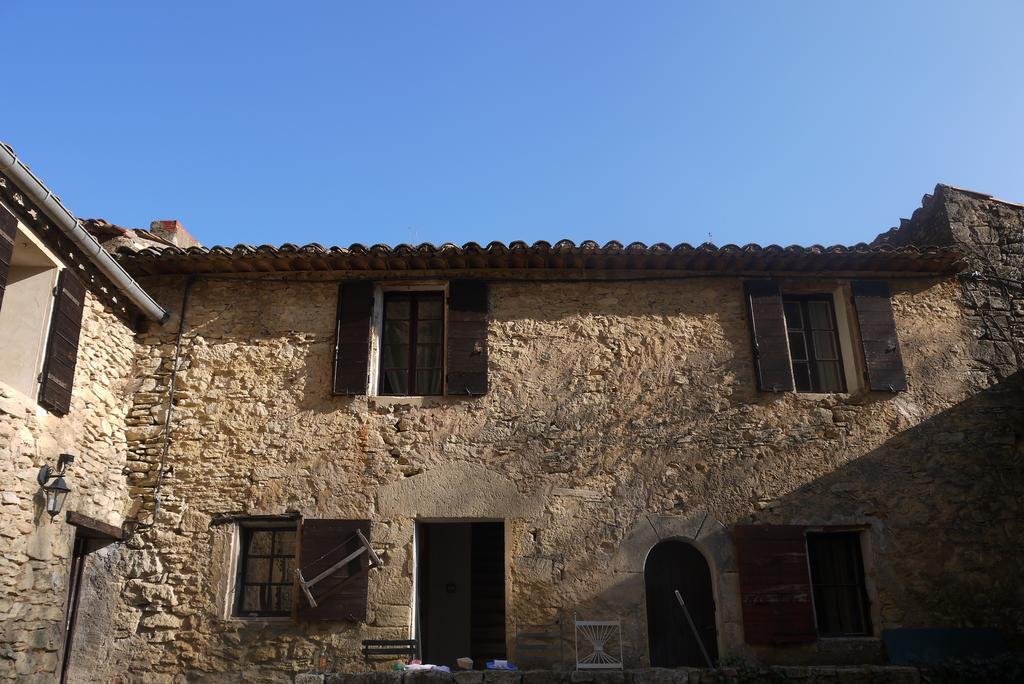 Auberge Des Seguins Buoux Zewnętrze zdjęcie