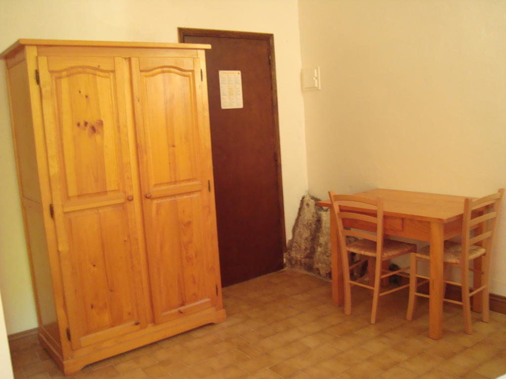 Auberge Des Seguins Buoux Zewnętrze zdjęcie